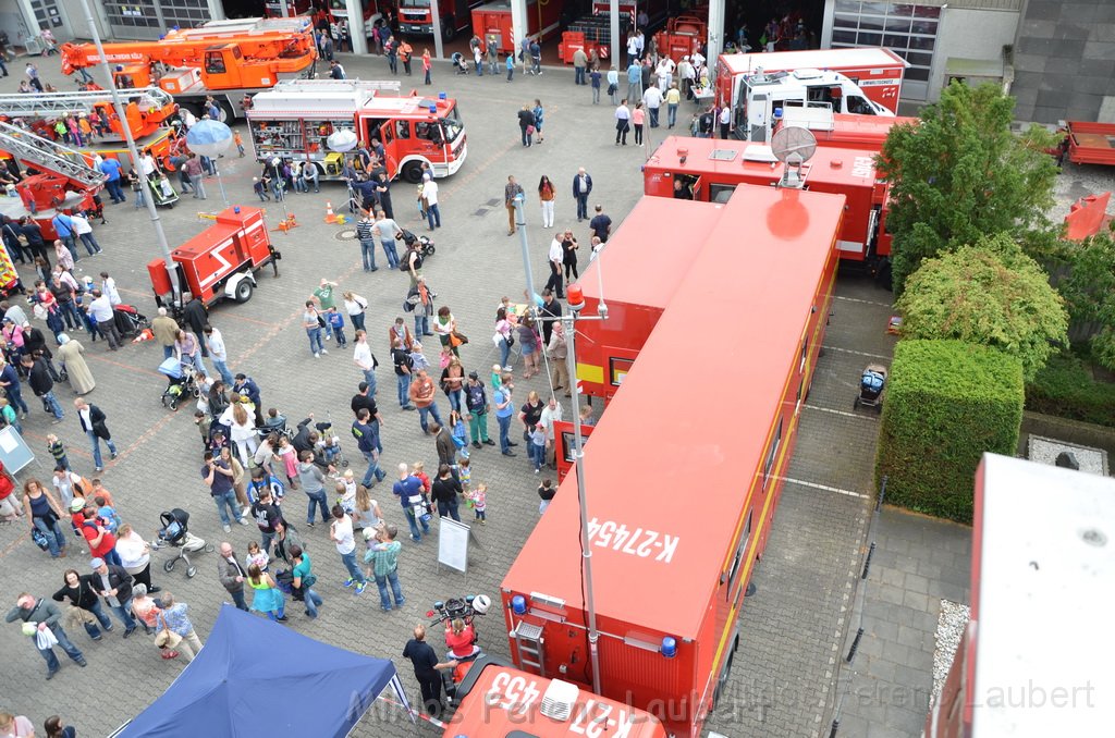 Tag der Offenen Tuer BF Koeln Weidenpesch Scheibenstr P725.JPG